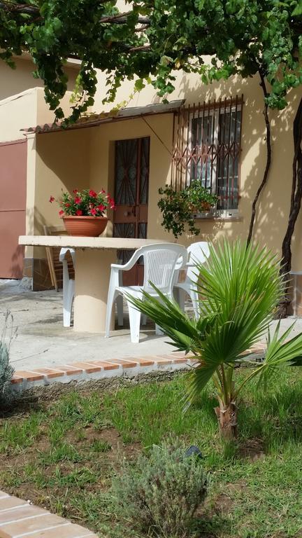 Bed and Breakfast La Casa Dei Nonni Campagna Exterior foto